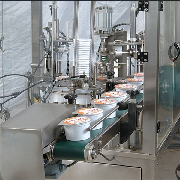 Аутоматска машина за пуњење сладоледа