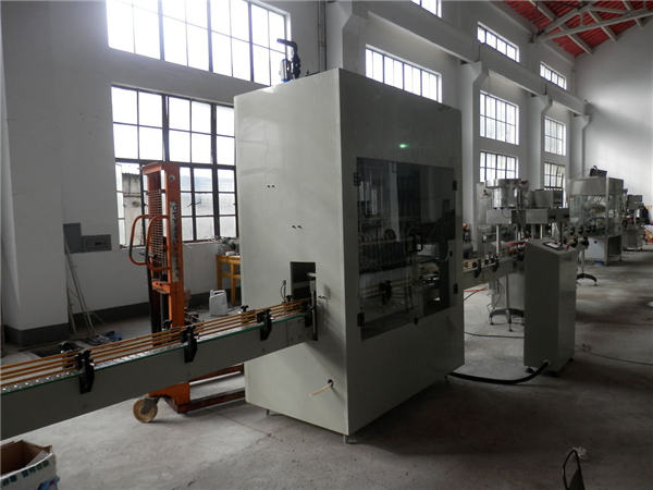 Аутоматско пунило за бељење у Кини