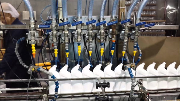 Аутоматска машина за пуњење тоалета за чишћење тоалета Линеарног типа