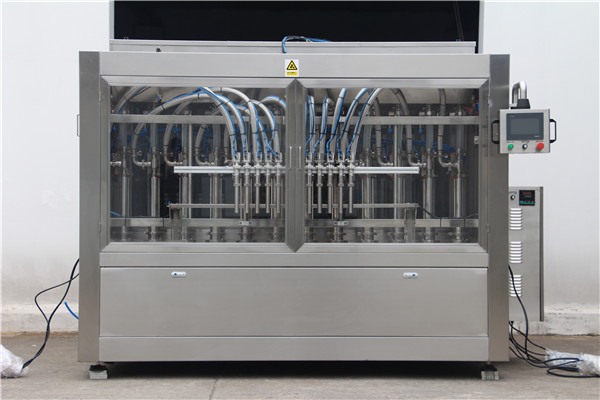 Аутоматска машина за пуњење боца са високим волуменима