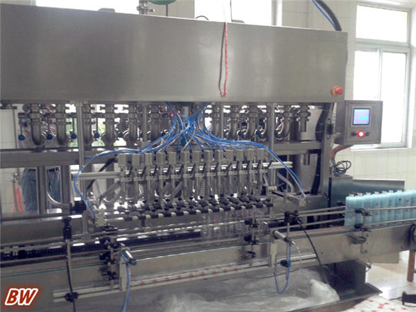 Машина за пуњење 8 глава